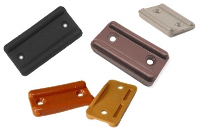 Подпятник пластиковый 33,5*17,5*4мм коричневый тёмный Россия (1000 шт.) купить по цене от  в Петербурге и Москве
