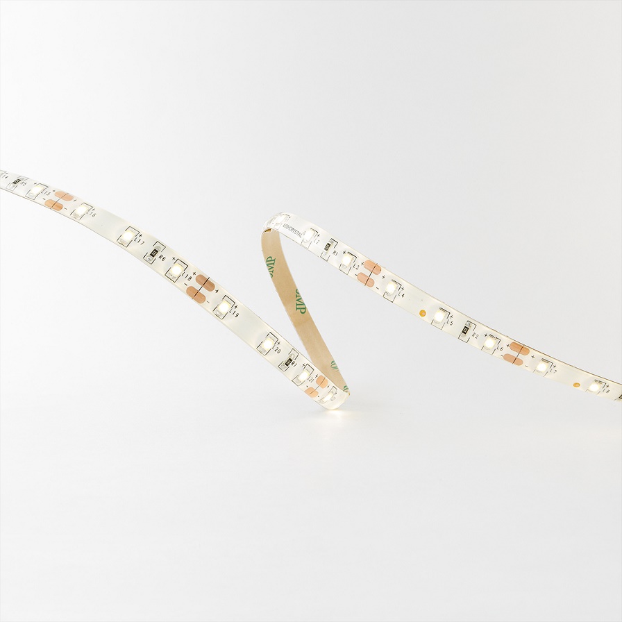 картинка Лента светодиодная 5 п.м/ 2835-60, теплый белый (2700-3000К), 4.8W, 12V, IP44, WP (LR1-WW-WP) от магазина DFCH 