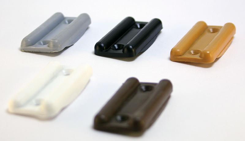 Подпятник пластиковый под саморез, 36*18*4мм чёрный, Россия (1000 шт.) купить по цене от  в Петербурге и Москве
