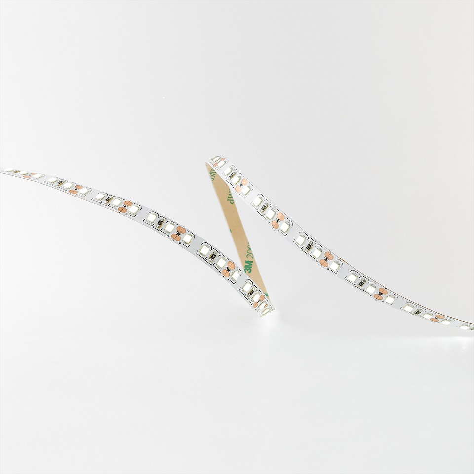 картинка Лента светодиодная 5 п.м/ 2835-120, холодный белый (5500-6000К), 9.6W, 12V, IP20 (LR2-CW) от магазина DFCH 