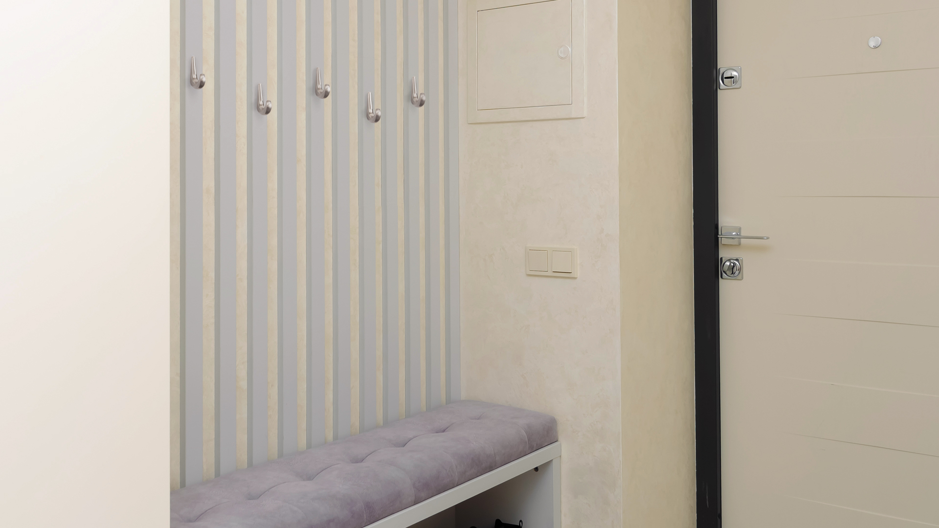картинка Мебельный крючок NILL K103BSN.9 от магазина DFCH 