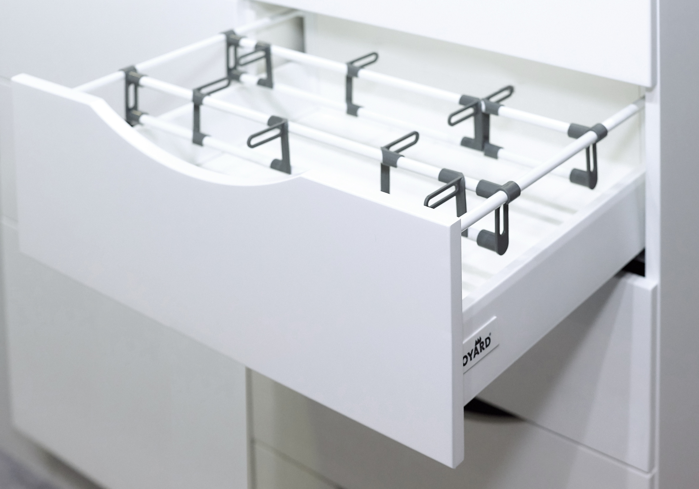 картинка Продольный рейлинг для B-BOX SBR06/GRPH/350 от магазина DFCH 