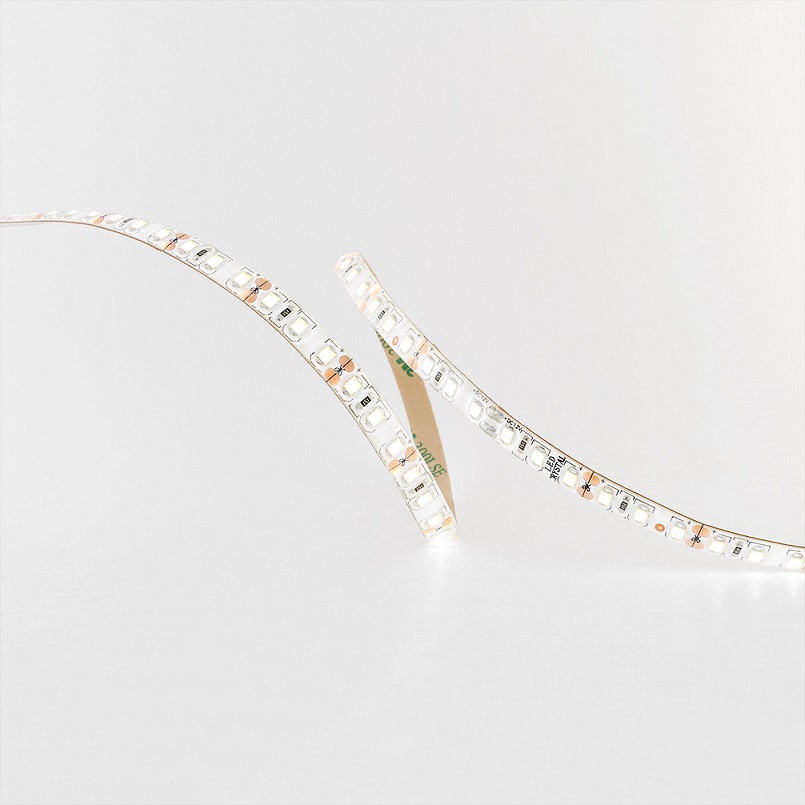 картинка Лента светодиодная 5 п.м/ 3528-120, белый (4000-4500К), 9.6W, 12V, IP44, WP (LR2-NW-WP) от магазина DFCH 